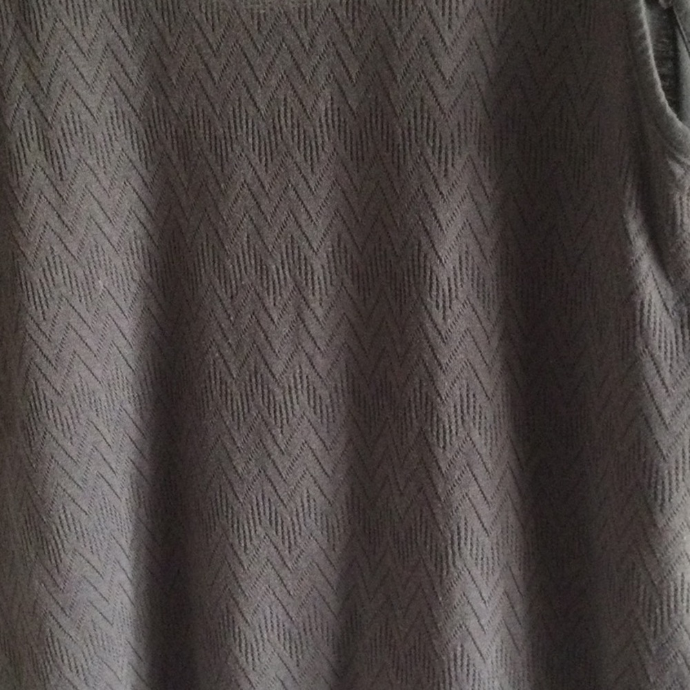 Columbia Tank Top - Picture 6 of 9